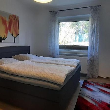 Ferienhaus Im Gruenen/Monteurzimmer Oranienburg Bagian luar foto