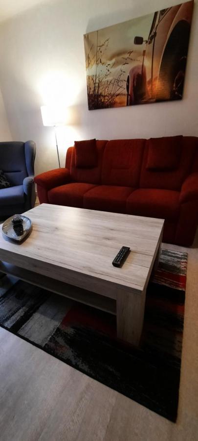 Ferienhaus Im Gruenen/Monteurzimmer Oranienburg Bagian luar foto